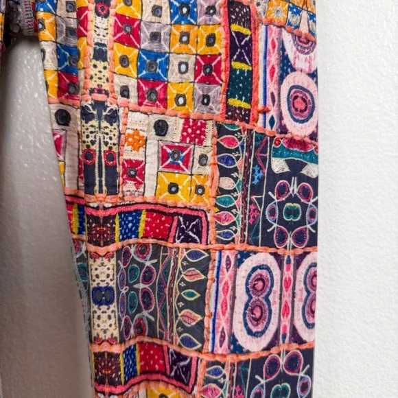 Niyama Sol Capri Leggings Medium Womens Multicolor Yoga Pattern Artsy Colorful - Picture 5 of 10